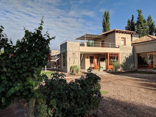 Posada cavieres wine farm