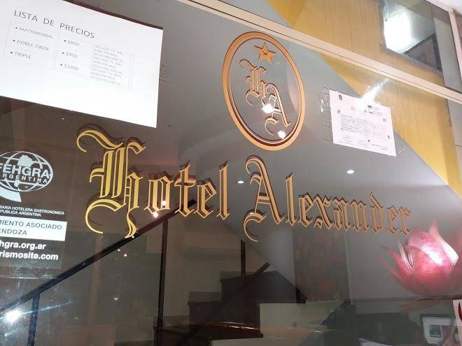 Alexander hotel