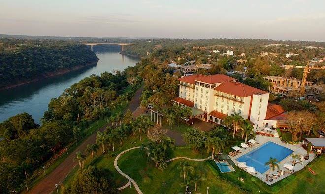 Panoramic grand hotel