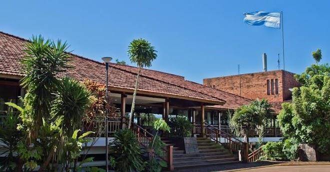 Raices esturion hotel