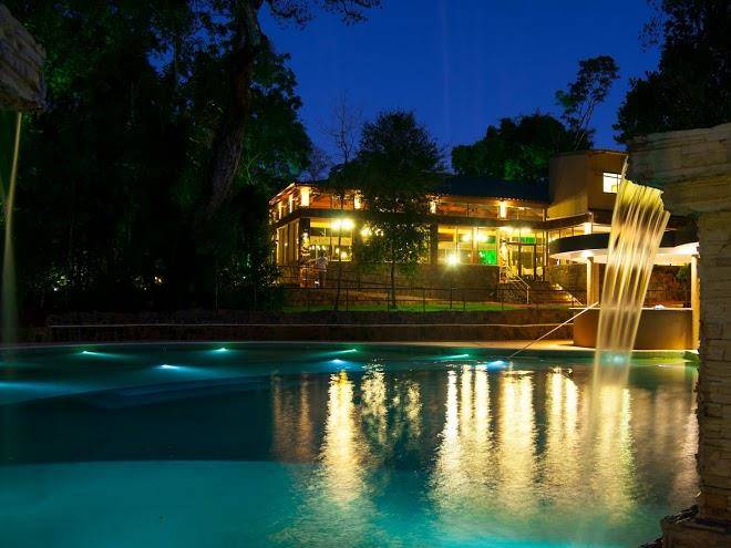 Yvy hotel de selva
