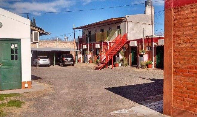 Hospedaje rio colorado