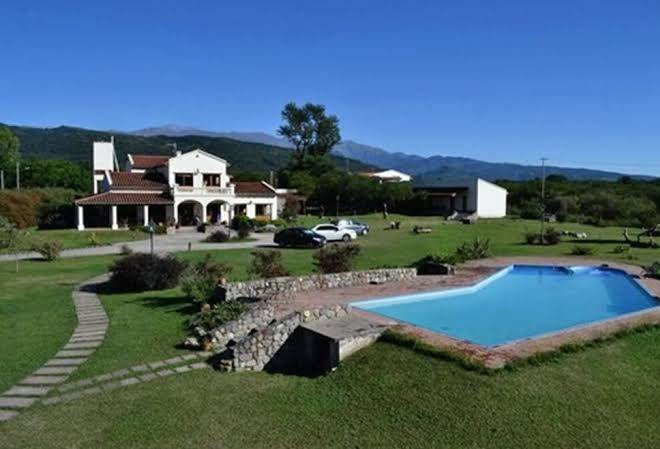 Hosteria la caldera