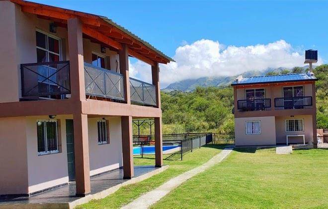 Cabanas mirando al valle