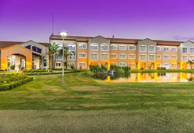 Howard johnson hotel & convention center by wyndham merlo