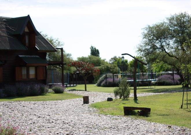 La sonada cabanas de tronco y spa