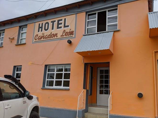 Hotel y restaurante canadon leon