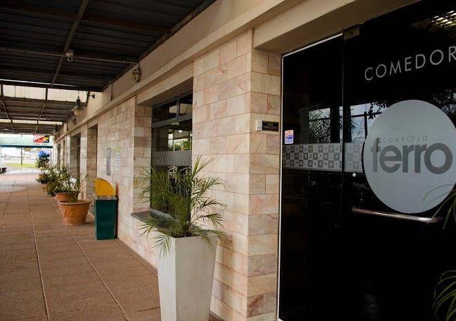Parador ferro