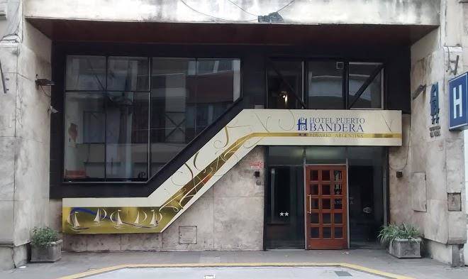 Hotel puerto bandera