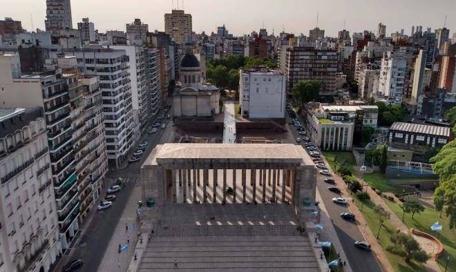 Nuevo city