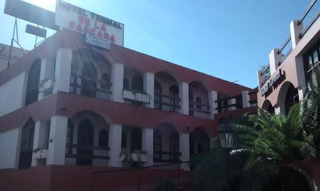 Hotel termal de la cascada