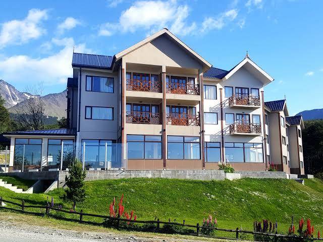 Altos ushuaia hotel & resto