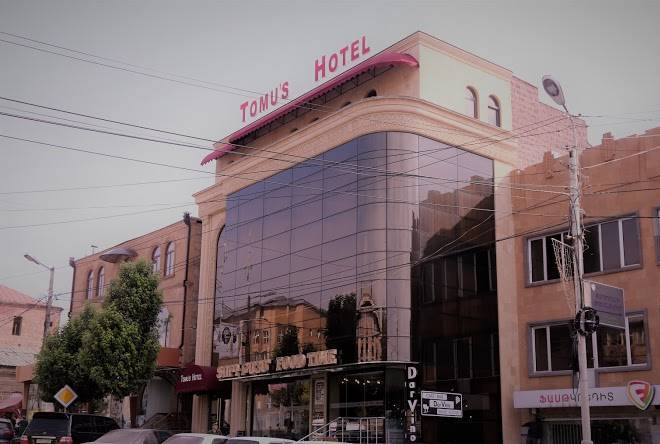 Tomu's hotel