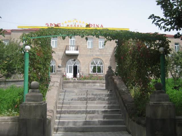 Dina Hotel Image