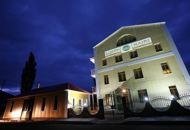 Nairi hotel