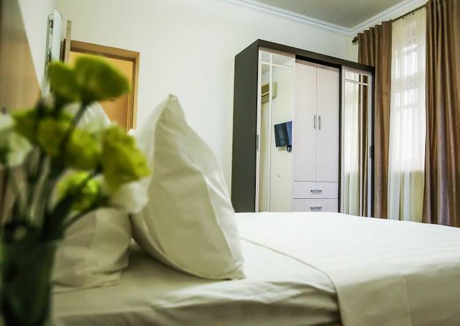 Alba Hotel Yerevan Image