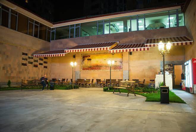 Ani plaza hotel