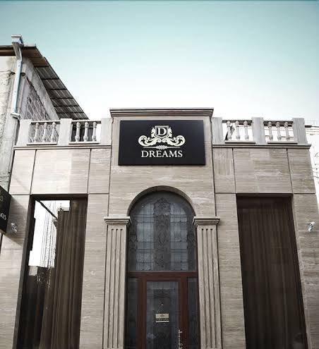 Dreams hotel