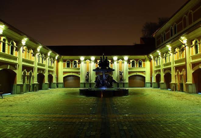 Hotel roma & tours