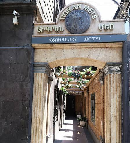 Hotel tigran mets