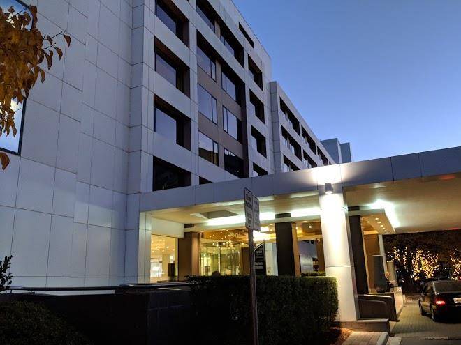 Crowne plaza canberra