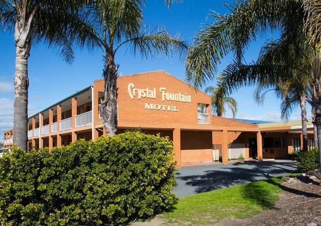 Crystal fountain motel