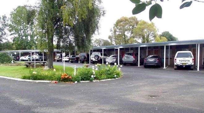 Guyra motor inn