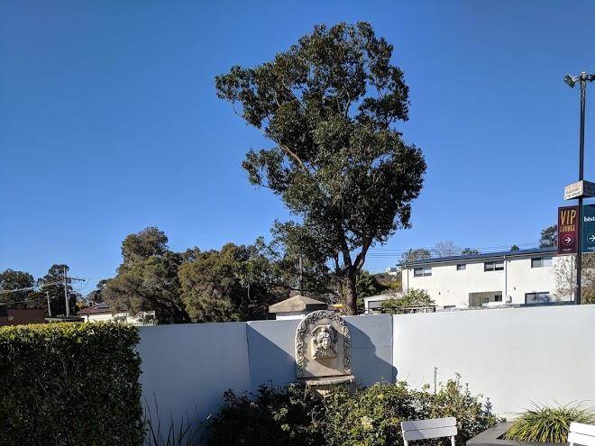 Twin Willows Hotel Image