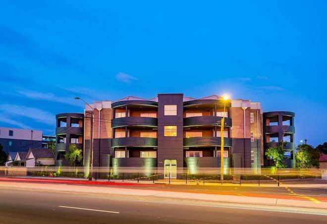 Sydney airport suites
