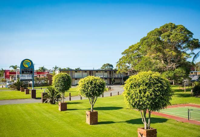 Black dolphin resort motel