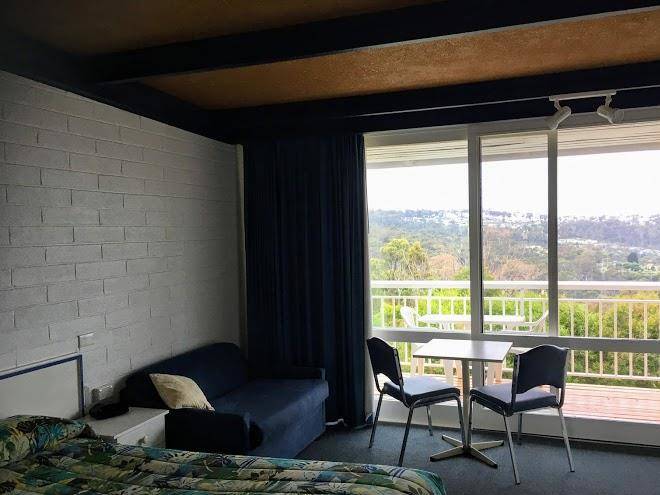 Kingfisher motel