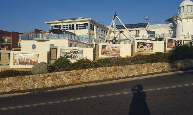 Whale fisher motel