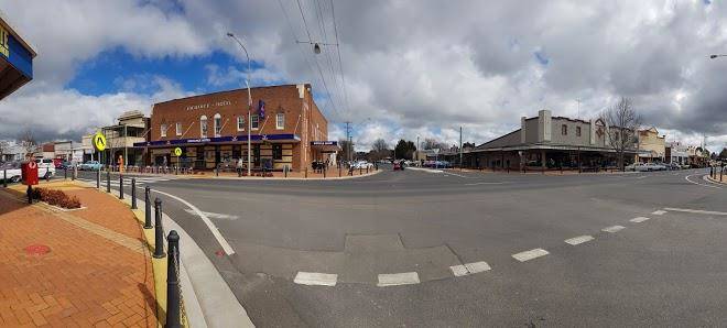 Exchange hotel blayney