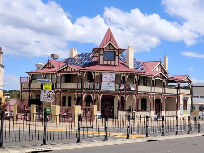 Blue Mountain Hotel Image