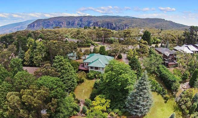 Chatelaine valley views 5 star luxury private katoomba accommodation