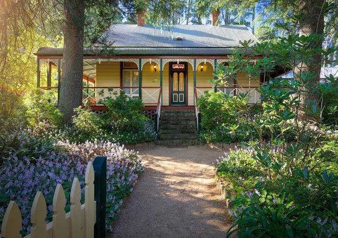 Luxury blue mountains accommodation glen isla