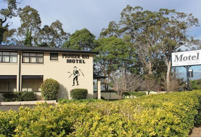 Pioneer way motel