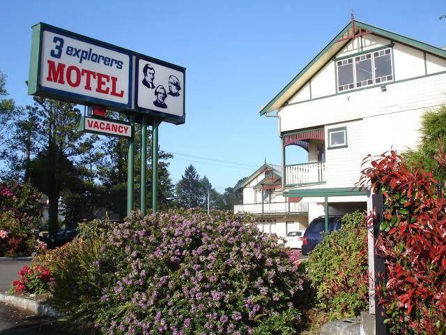 The 3 explorers motel