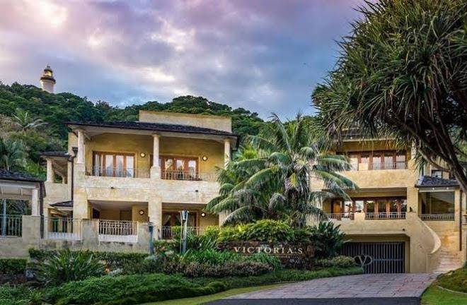 Victoria's At Wategos Image