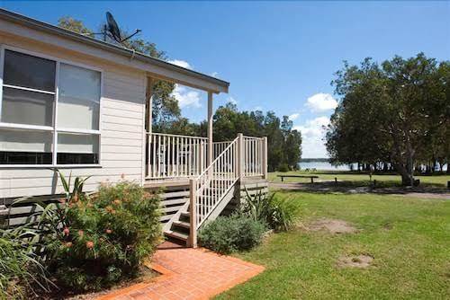 Budgewoi holiday park