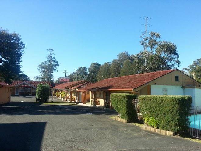 Central Coast Motel Image
