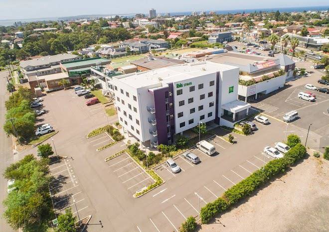 Ibis styles the entrance