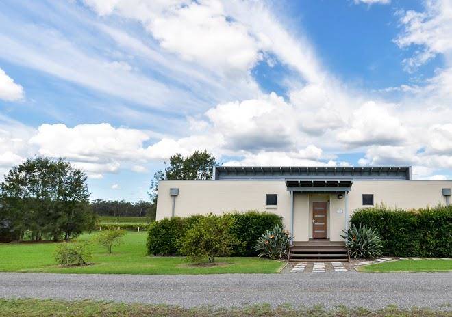 Adina Vineyard Image