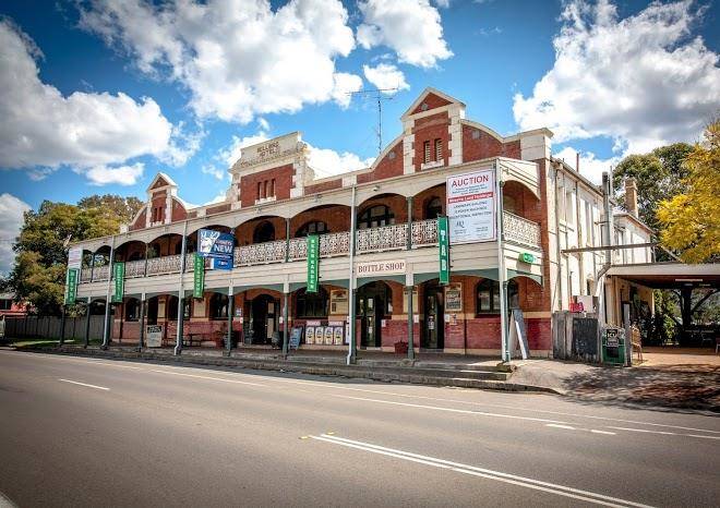 Bellbird Hotel Image