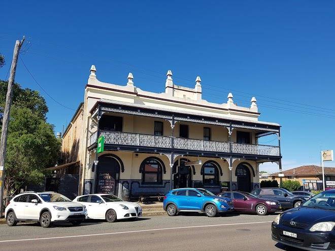 Caledonia hotel cessnock