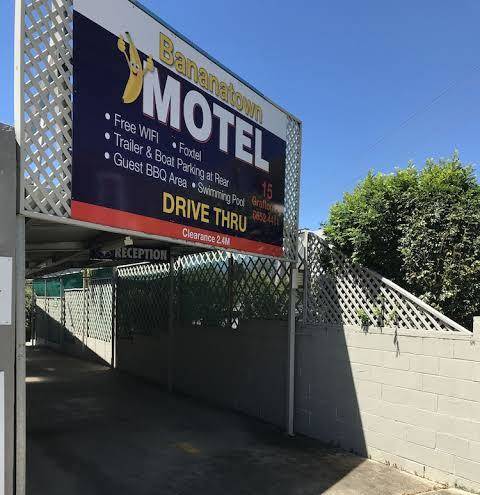 Bananatown motel