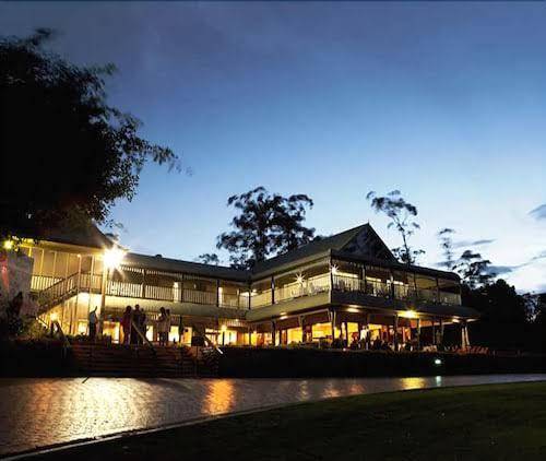 Bonville golf resort