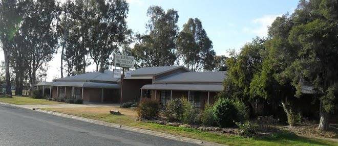 Settlement motor inn