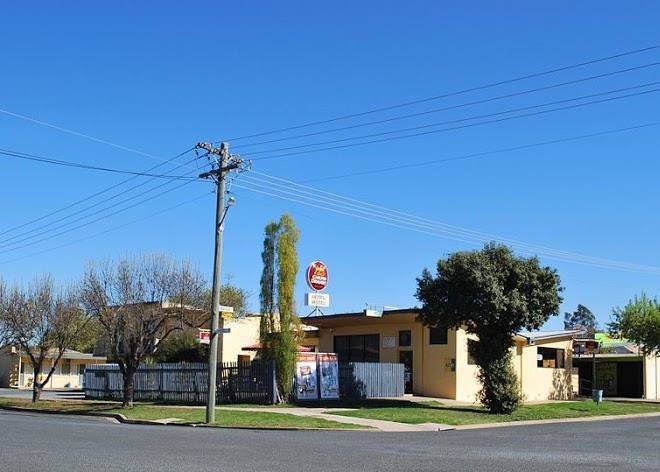 White lion hotel