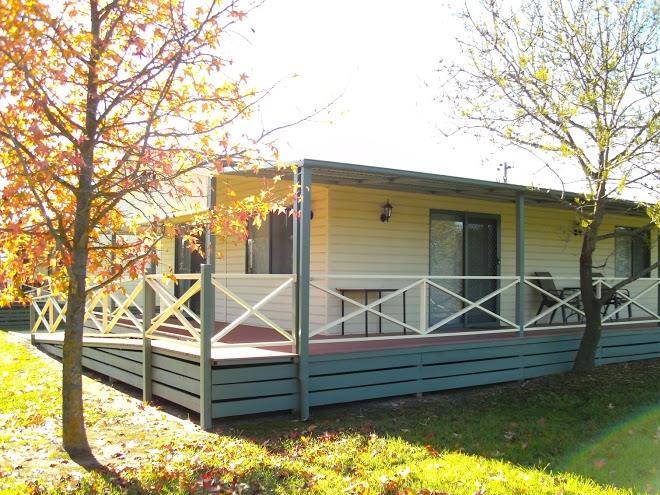 Kismet riverside lodge